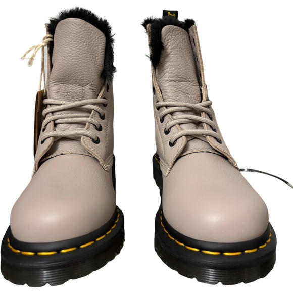 Dr. Martens 1460 SERENA FAUX FUR LINED VIRGINIA LACE UP BOOTS Size 6 - Picture 5 of 8